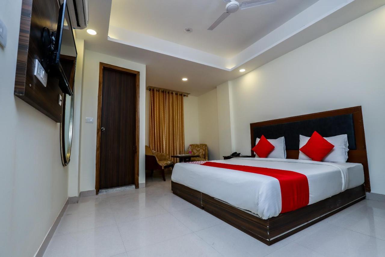 Hotel Moreton Igi Airport New Delhi Exterior foto